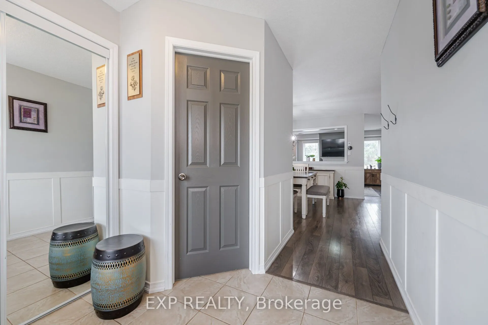 8769 Dogwood Crescent