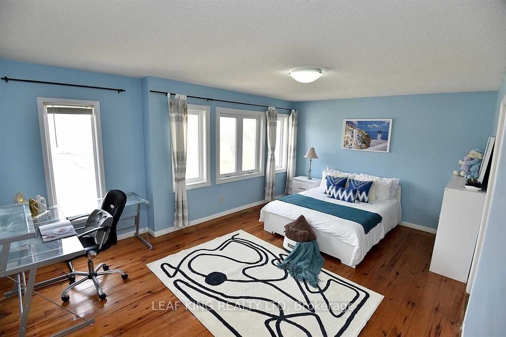 102 Huntingwood Avenue