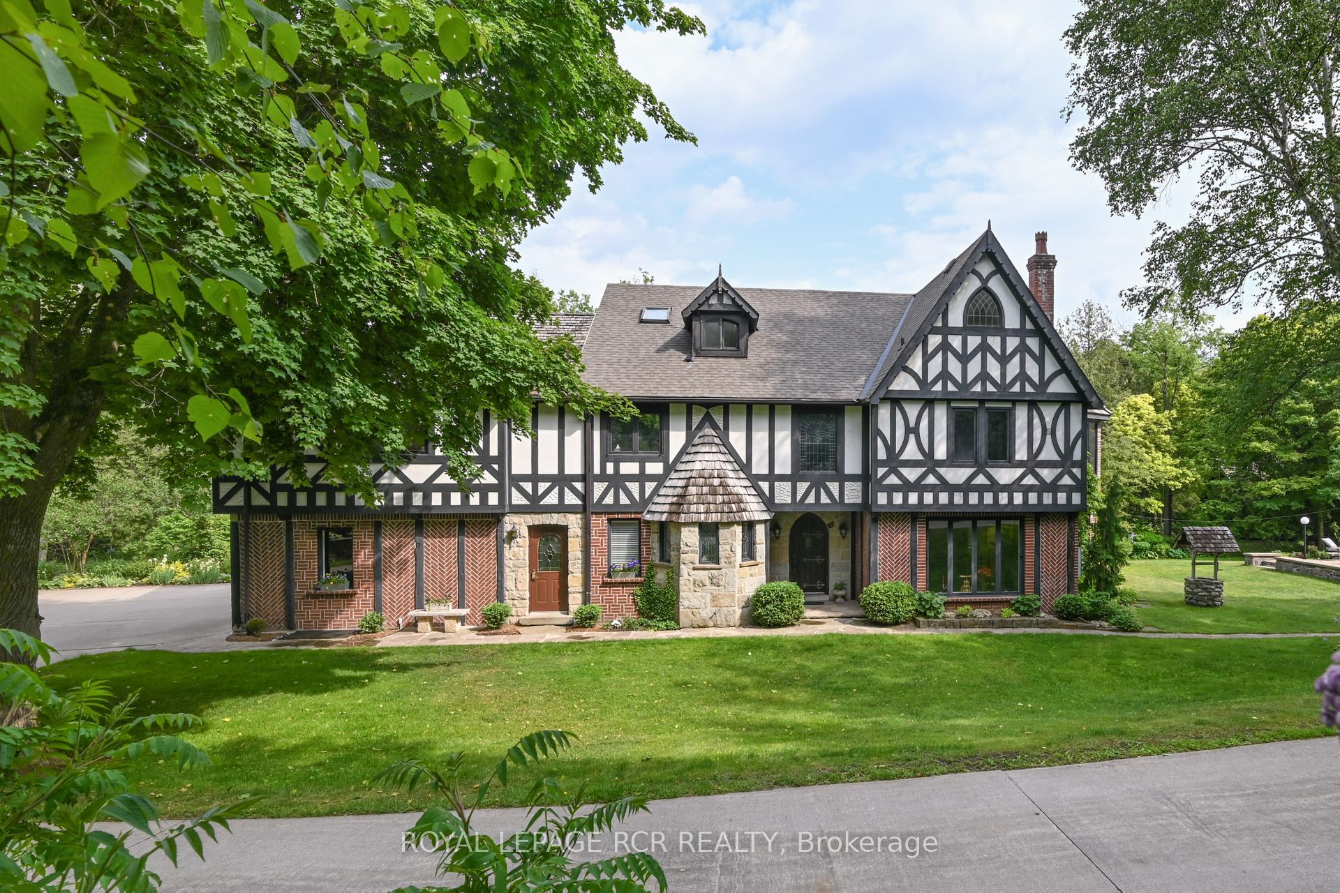 307466 Hockley Road