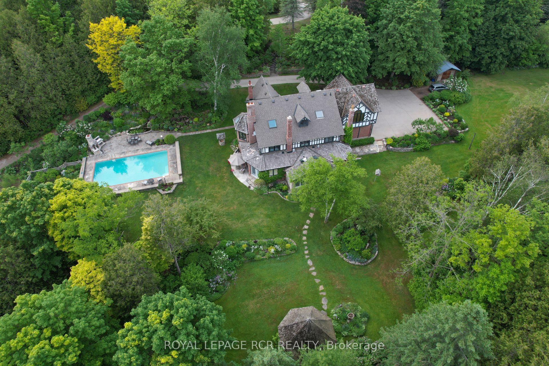 307466 Hockley Road