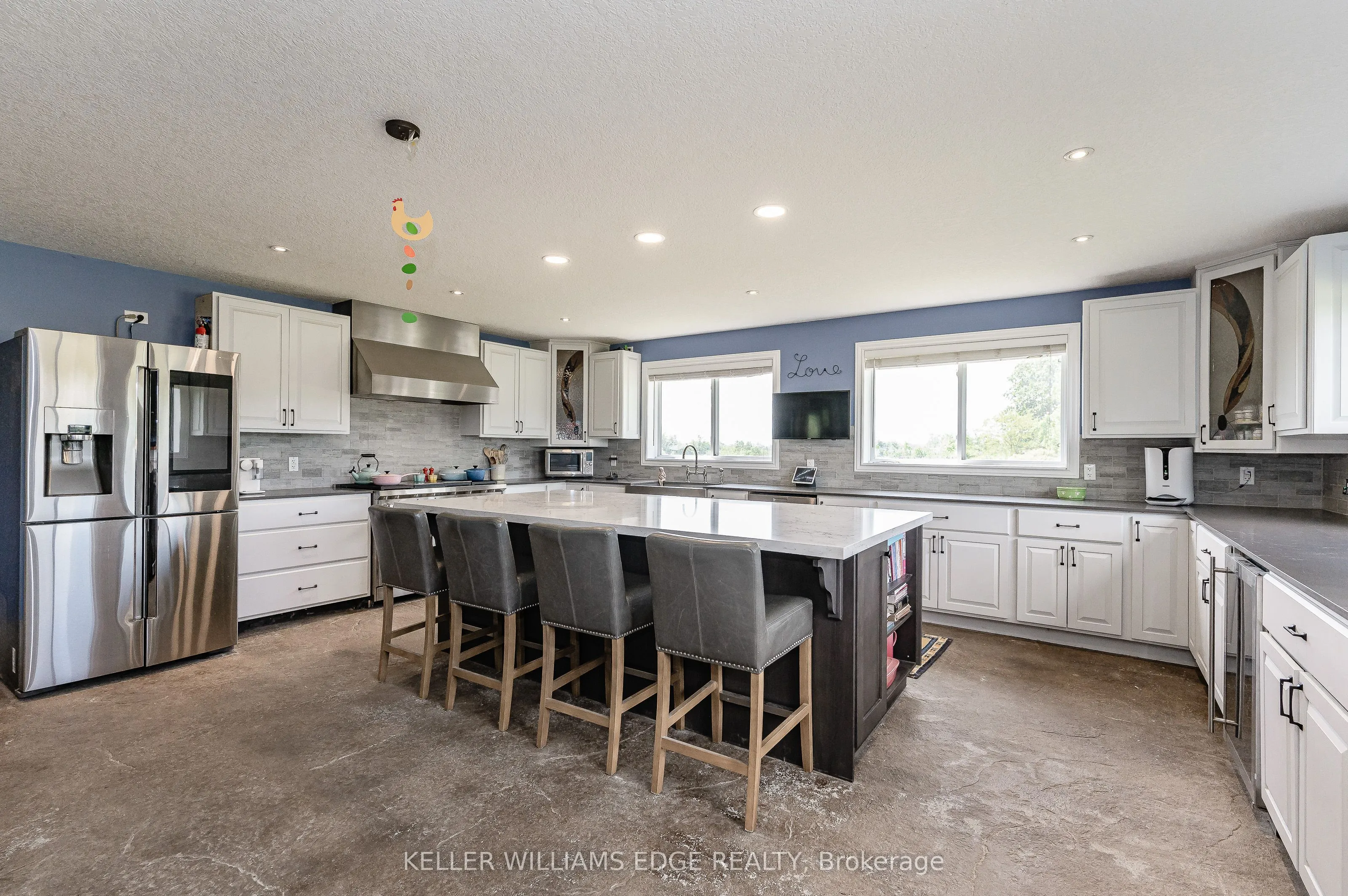 1291 Old Highway 8