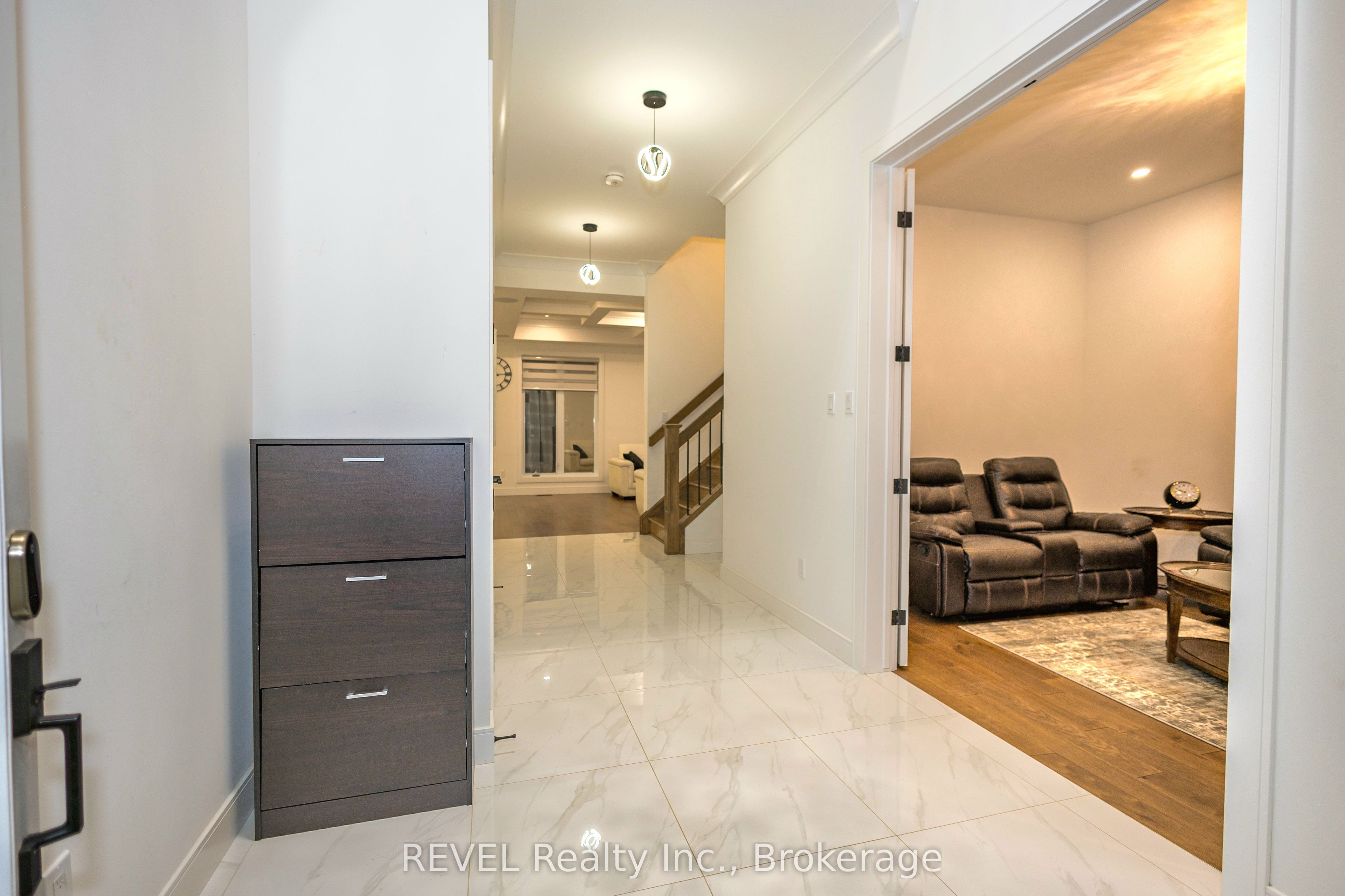 200 Snyders Avenue