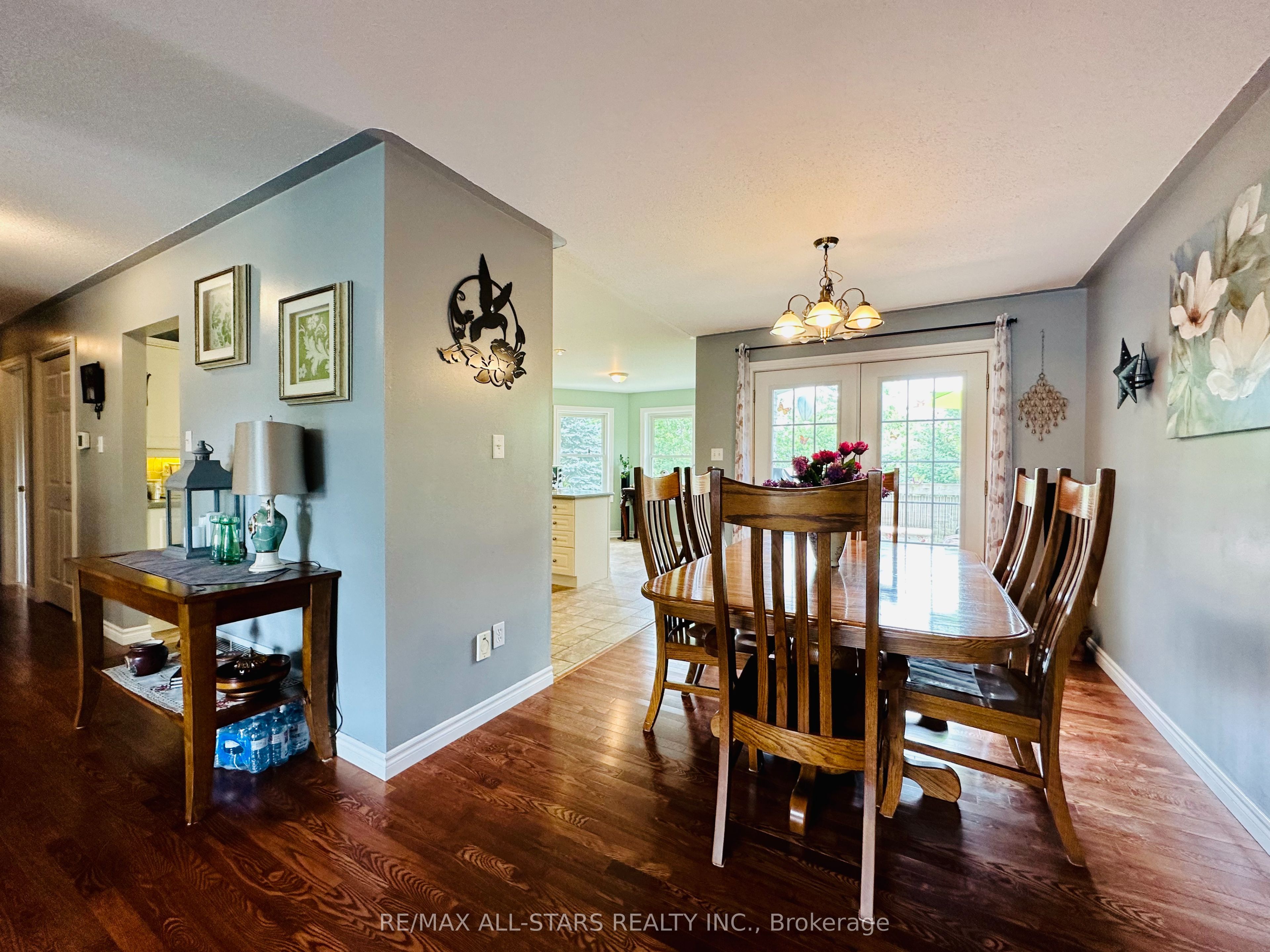 62 Cedartree Lane