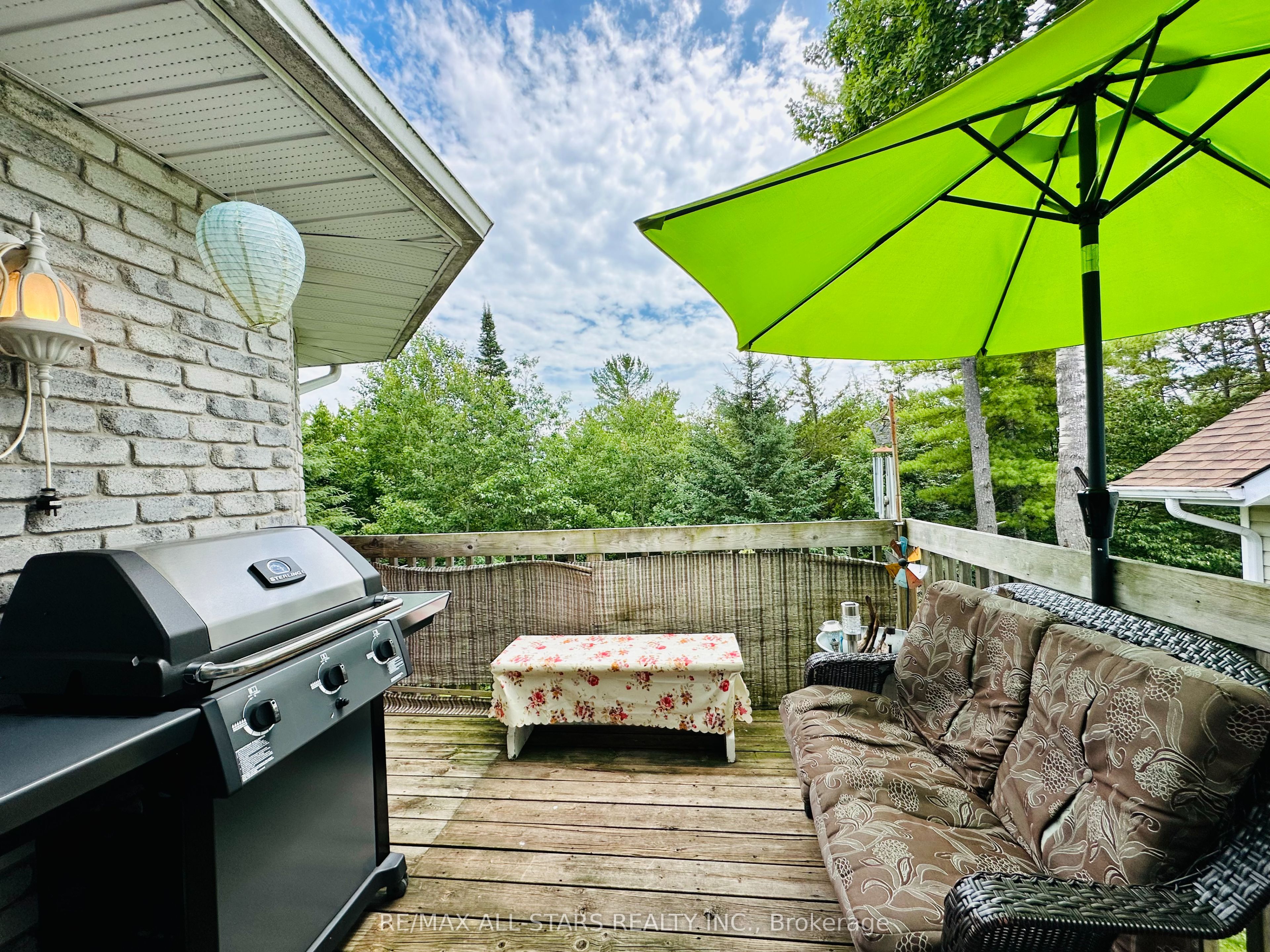 62 Cedartree Lane