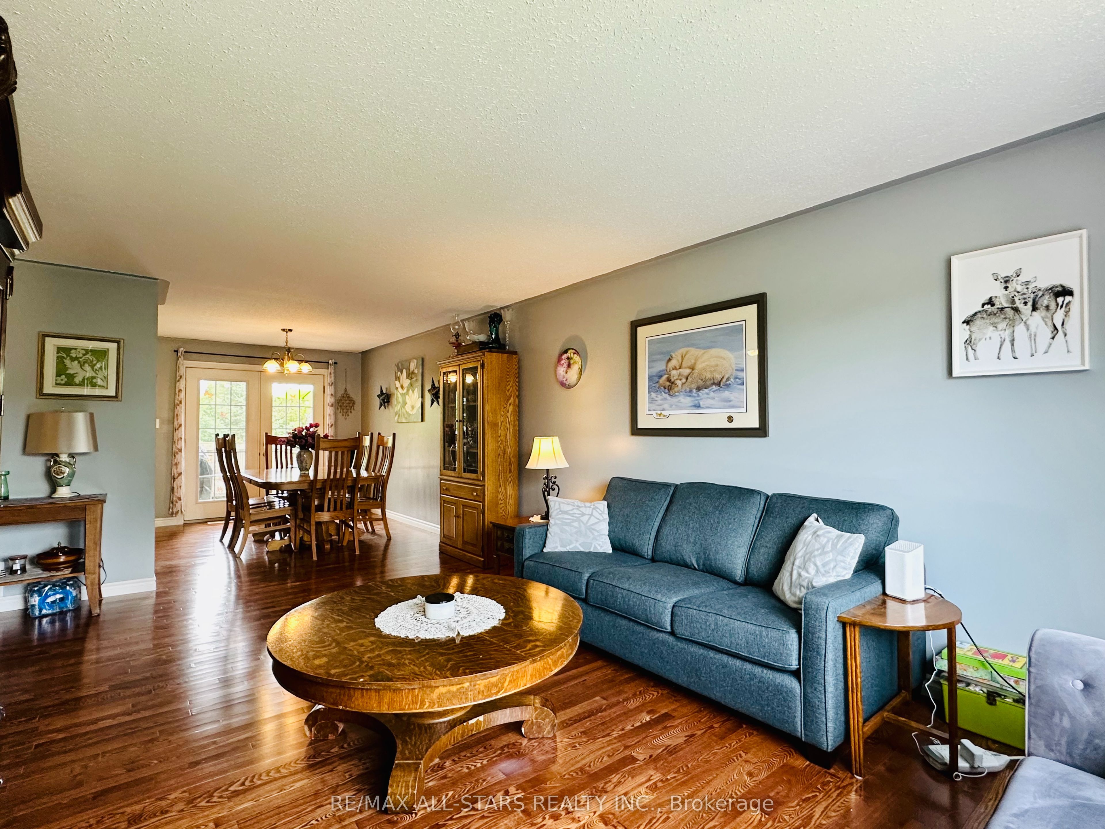 62 Cedartree Lane