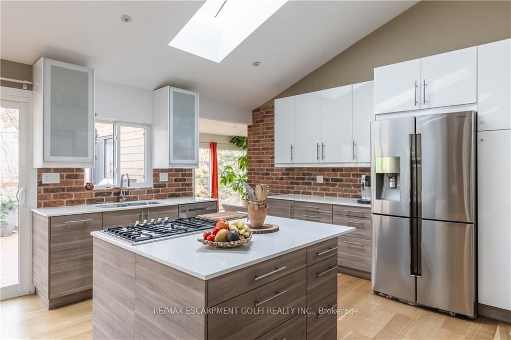 39 Hilts Drive