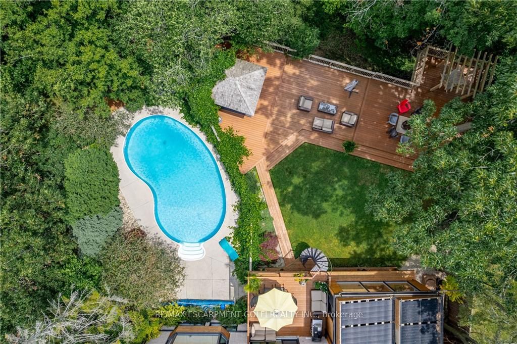 39 Hilts Drive