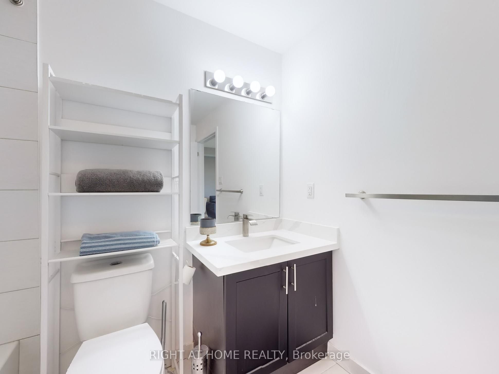 101 Shoreview Place #111