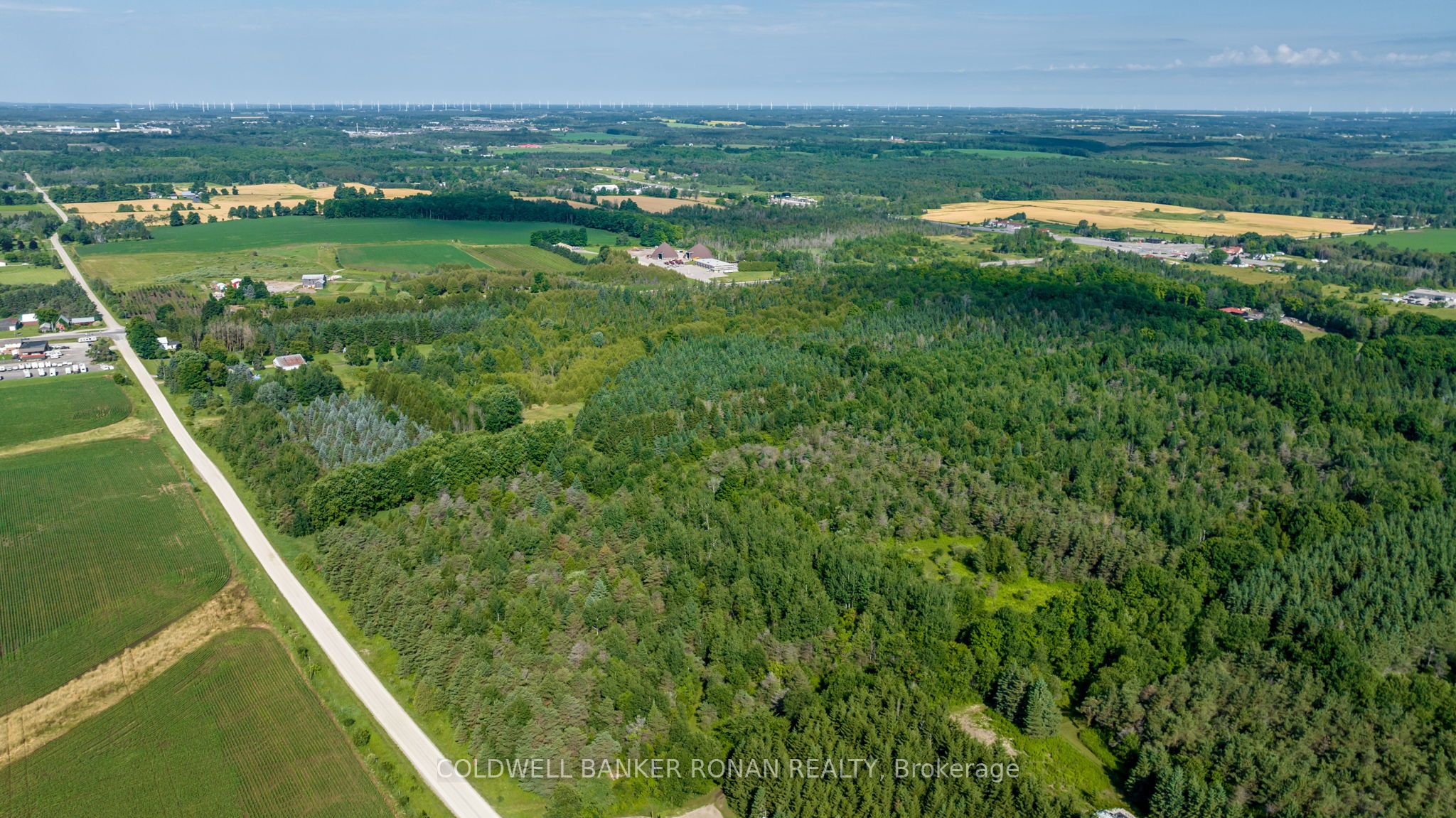486356 30 Side Road