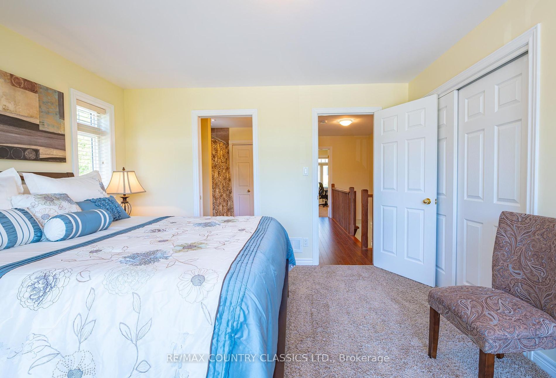 1579 Anstruther Lake Road N, #1