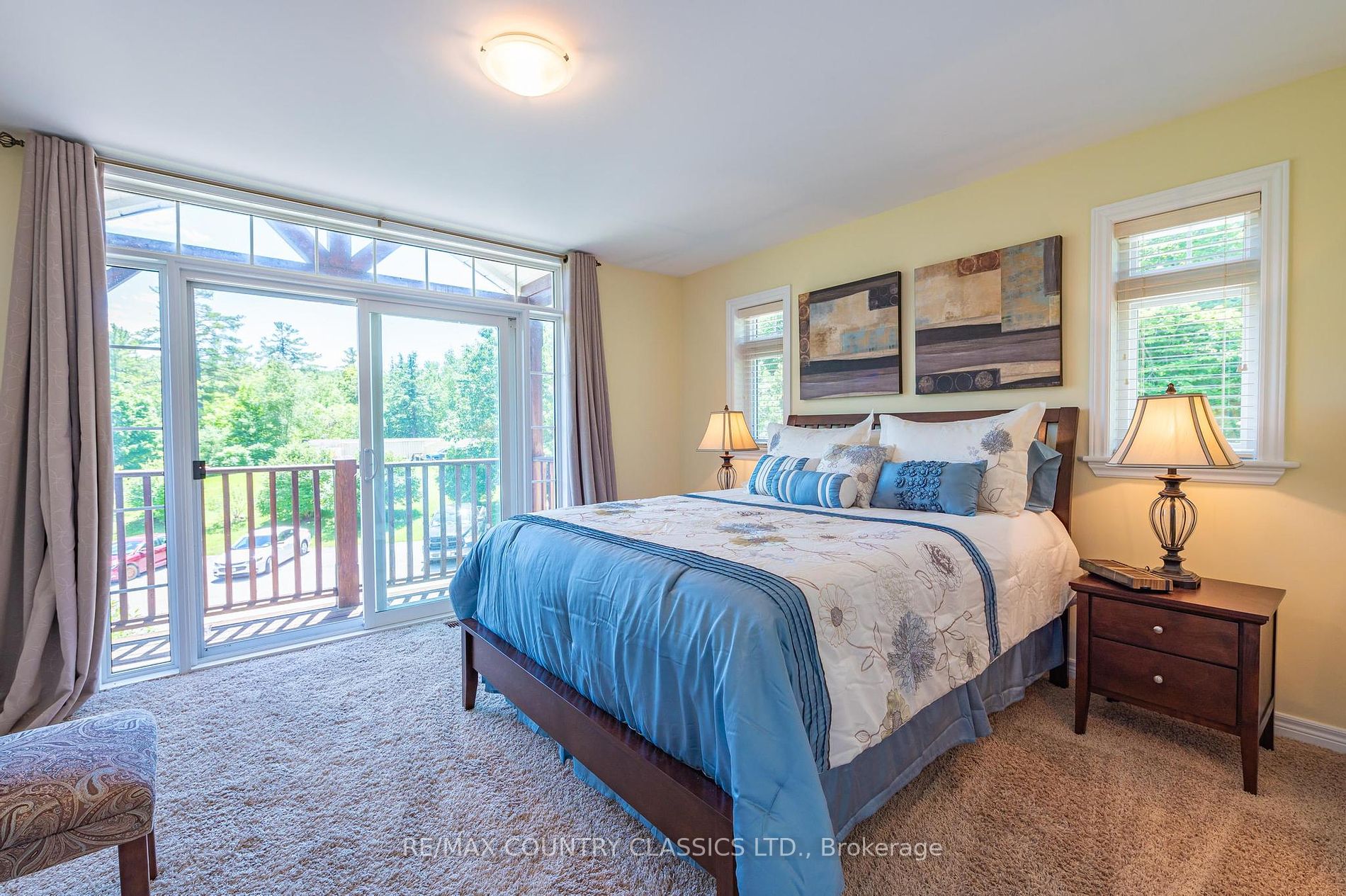 1579 Anstruther Lake Road N, #1