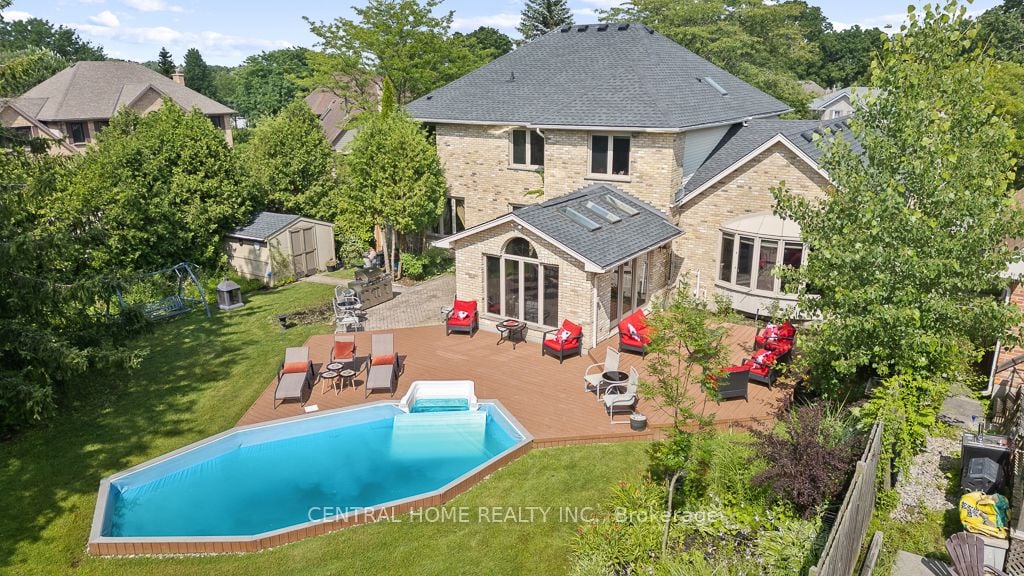1312 Corley Drive N