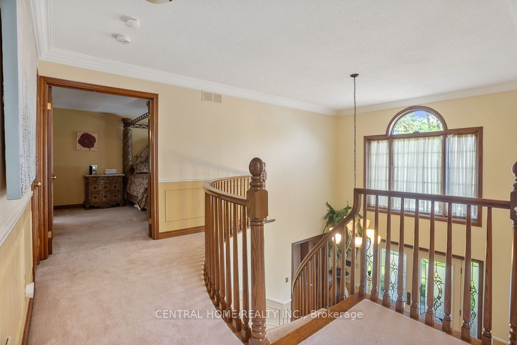 1312 Corley Drive N