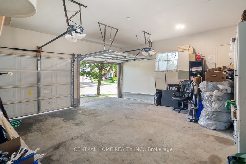 1312 Corley Drive N