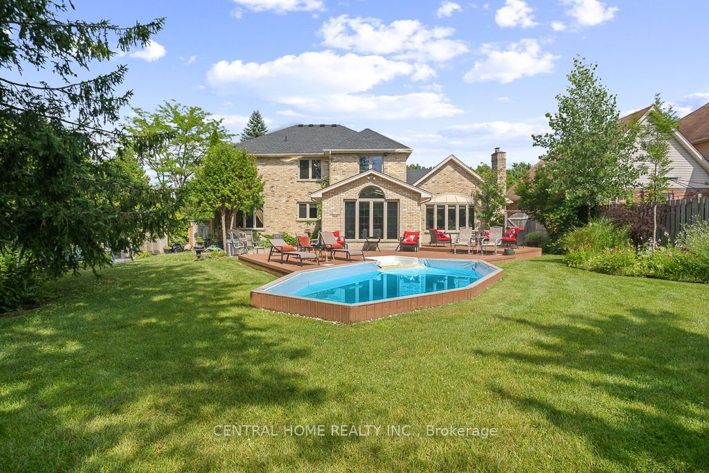 1312 Corley Drive N