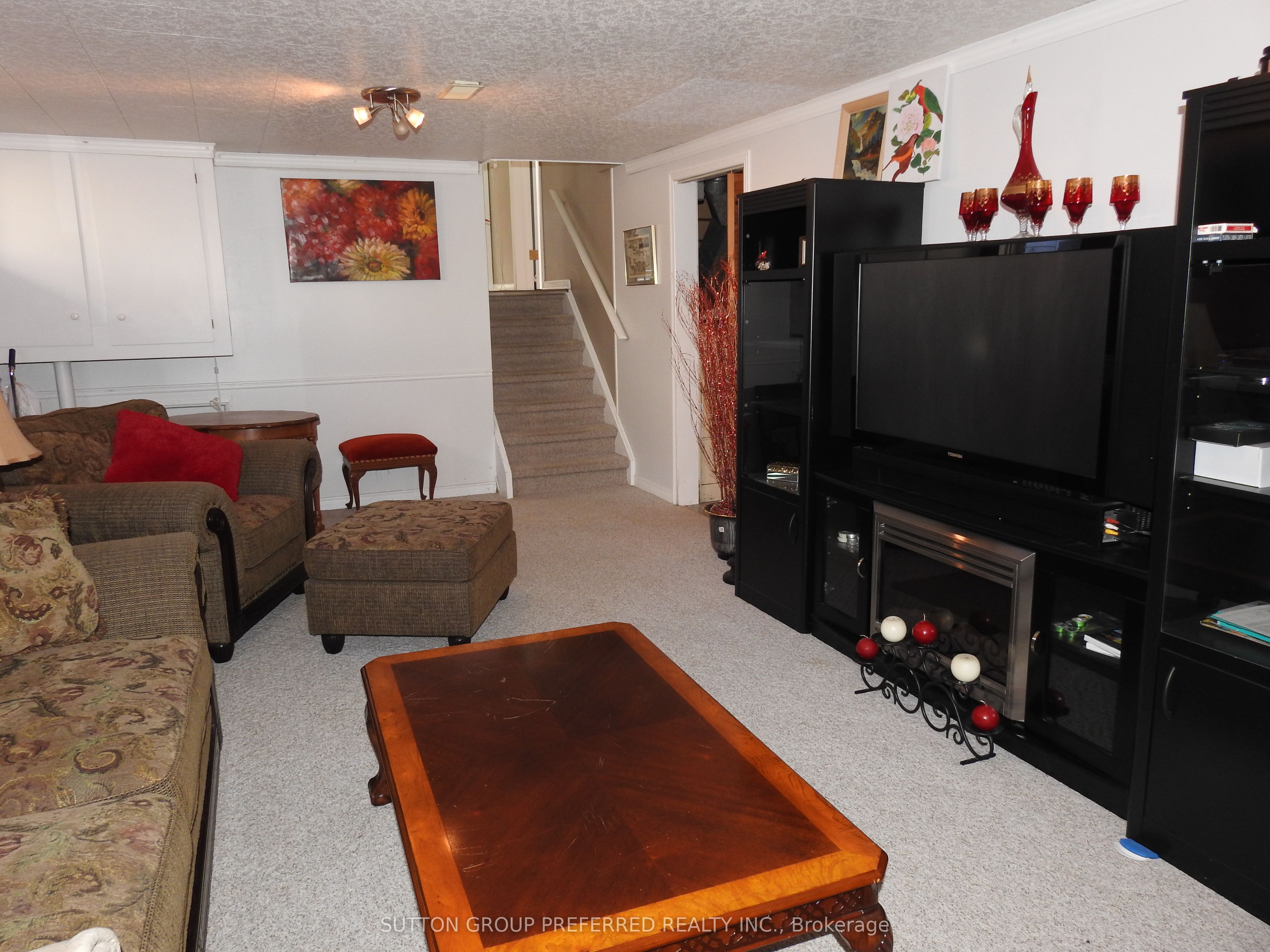 260 Ferncrest Road