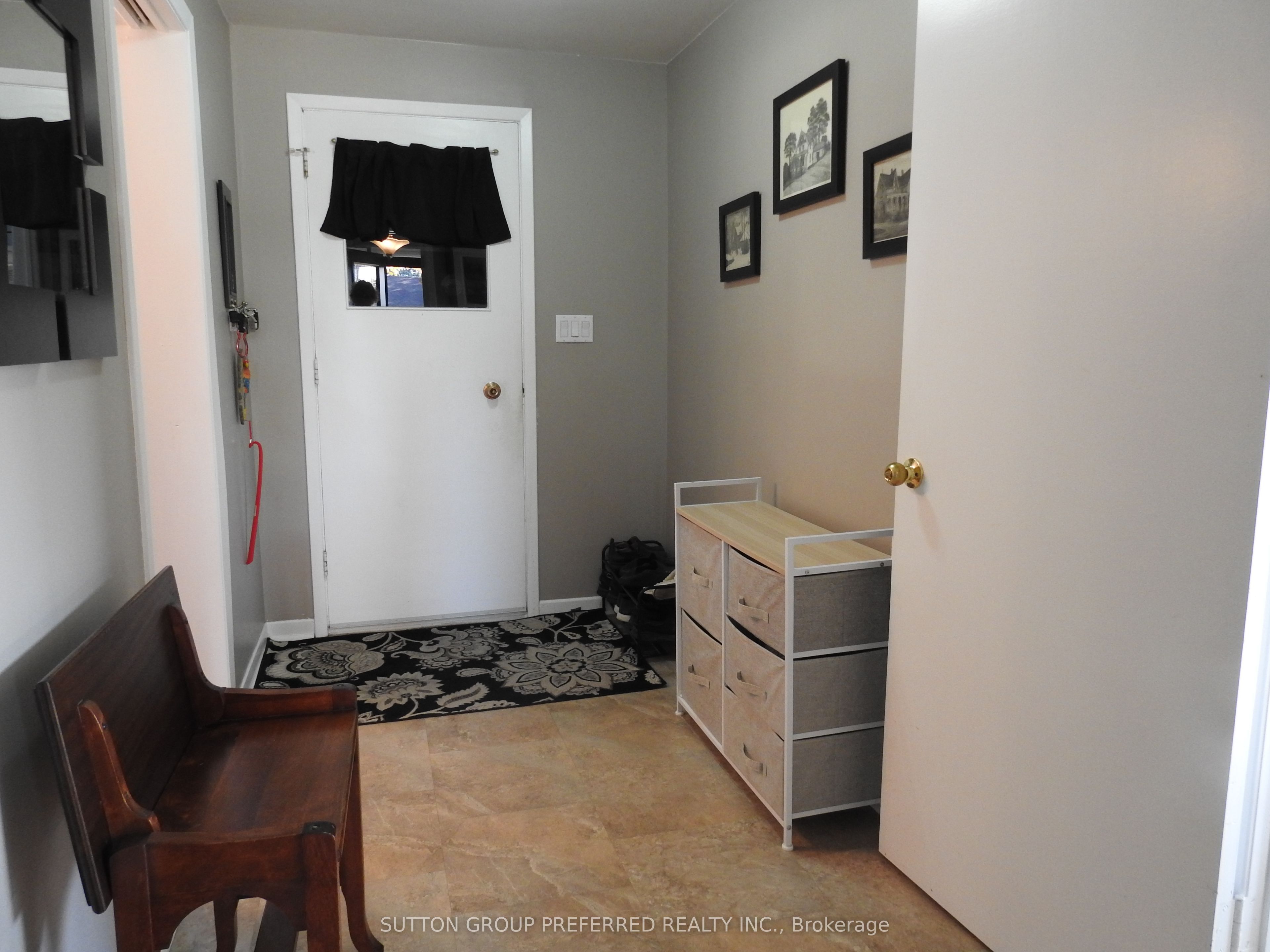 260 Ferncrest Road