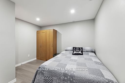 5 Woodfield Street