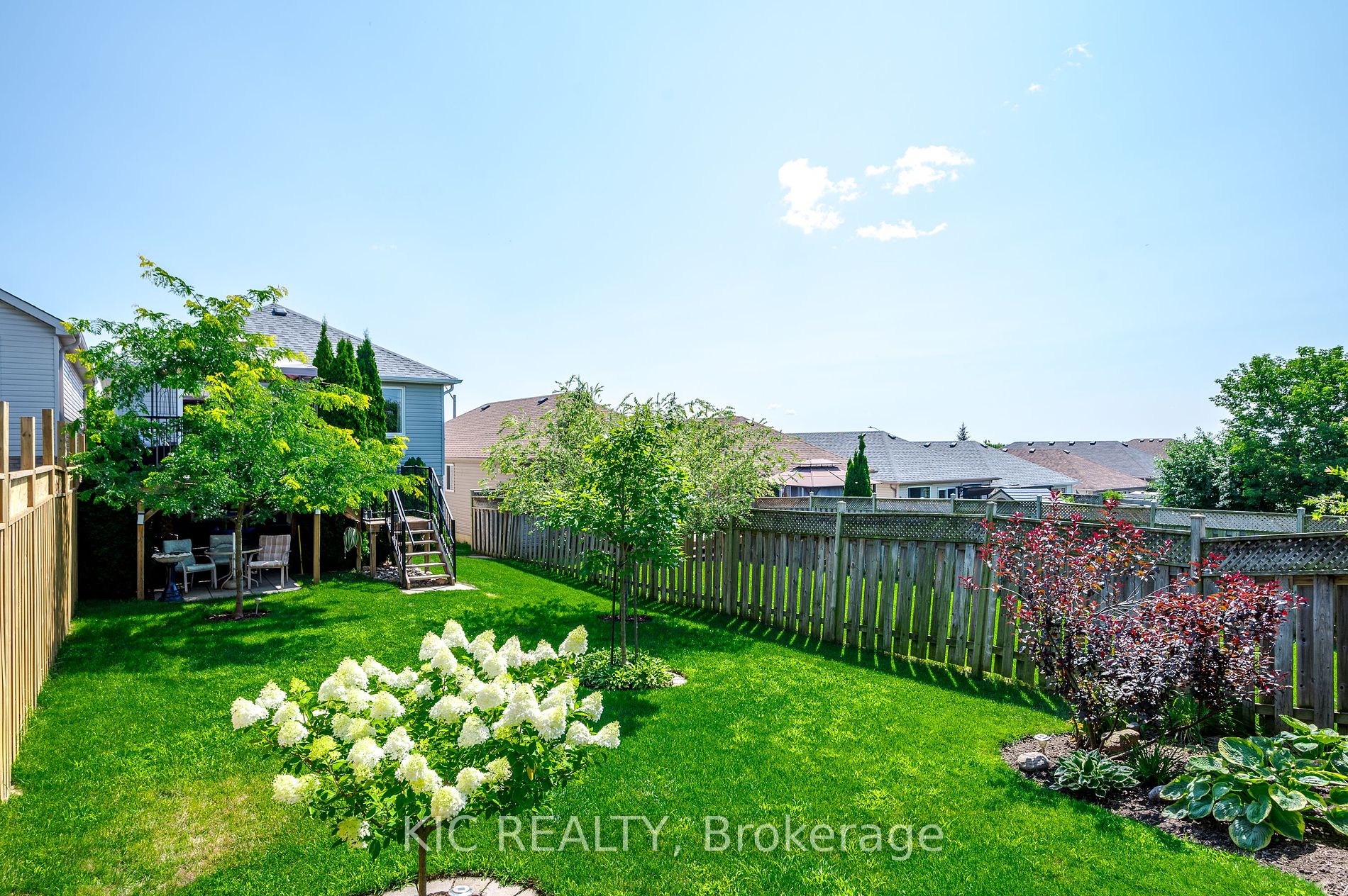 610 Clancy Crescent