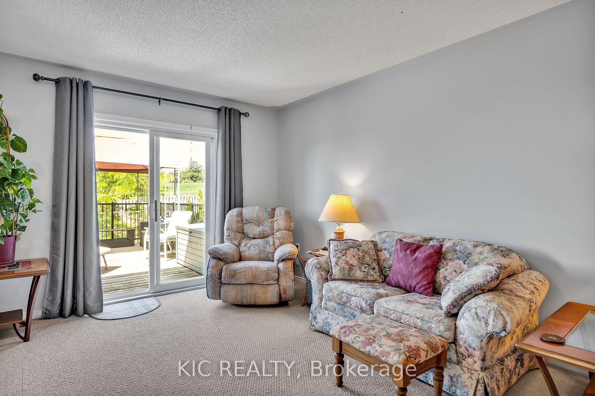 610 Clancy Crescent
