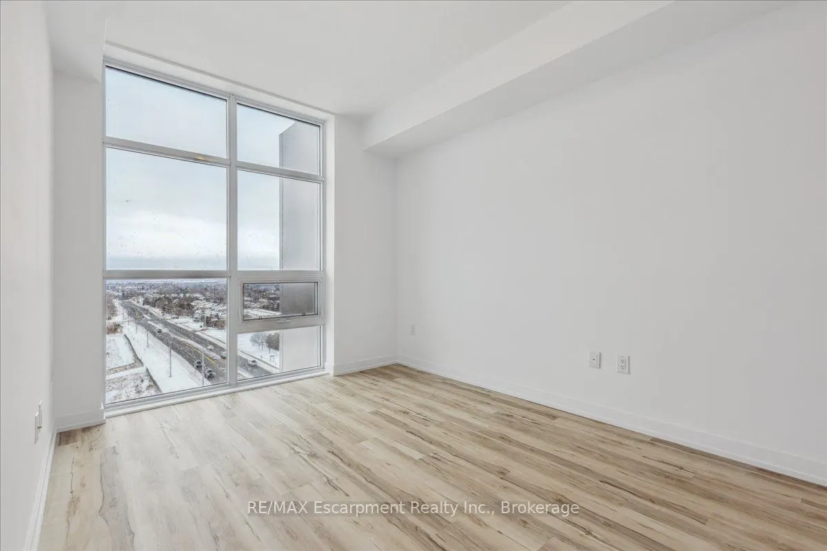 450 Dundas Street E #1001