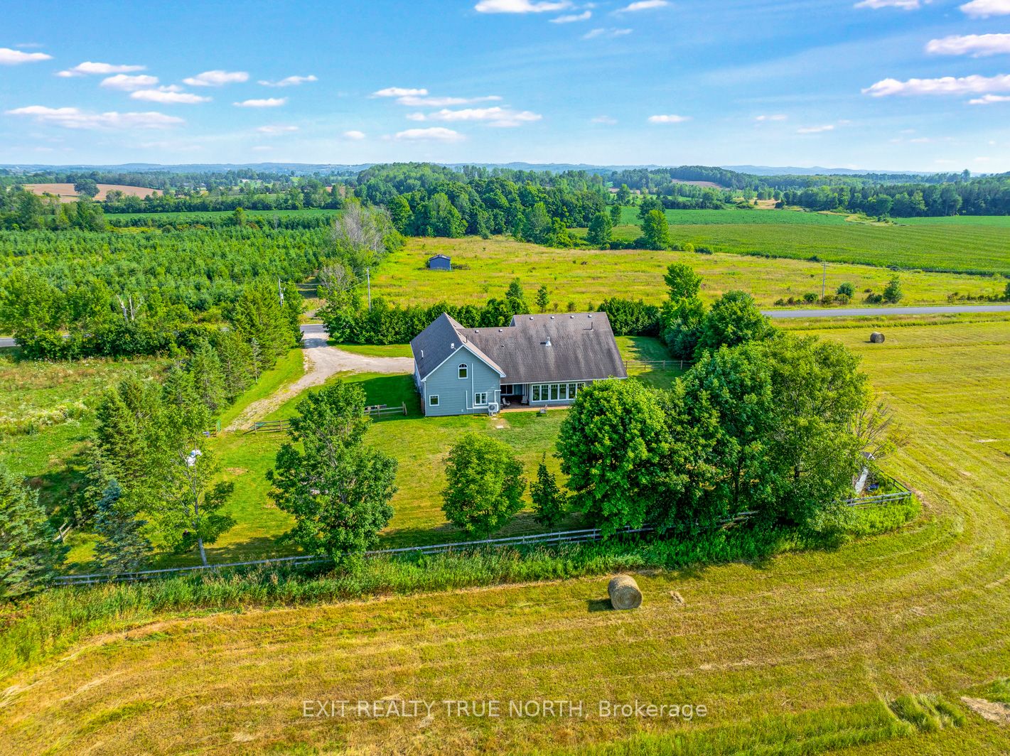 145489 16 Side Road