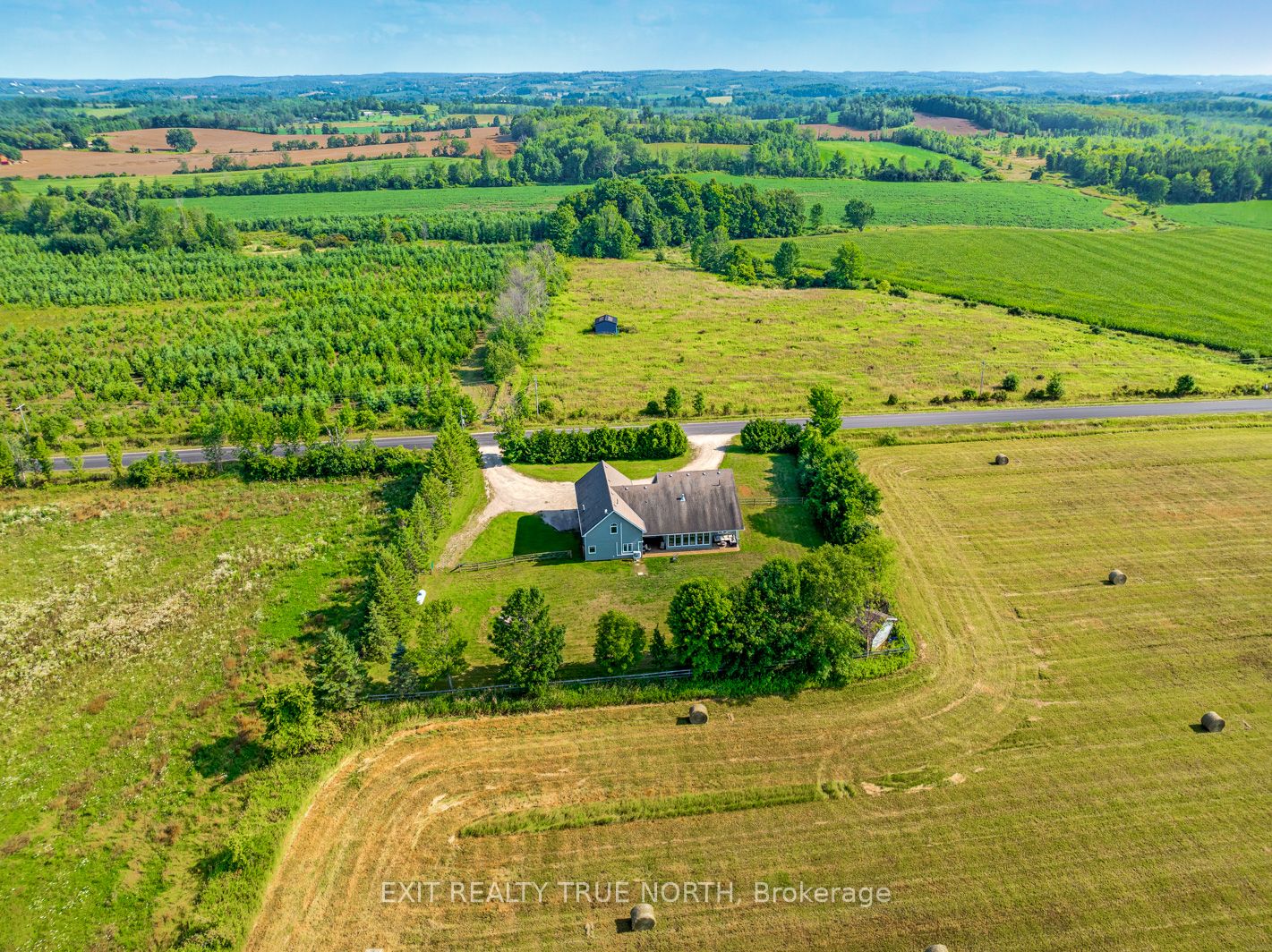 145489 16 Side Road