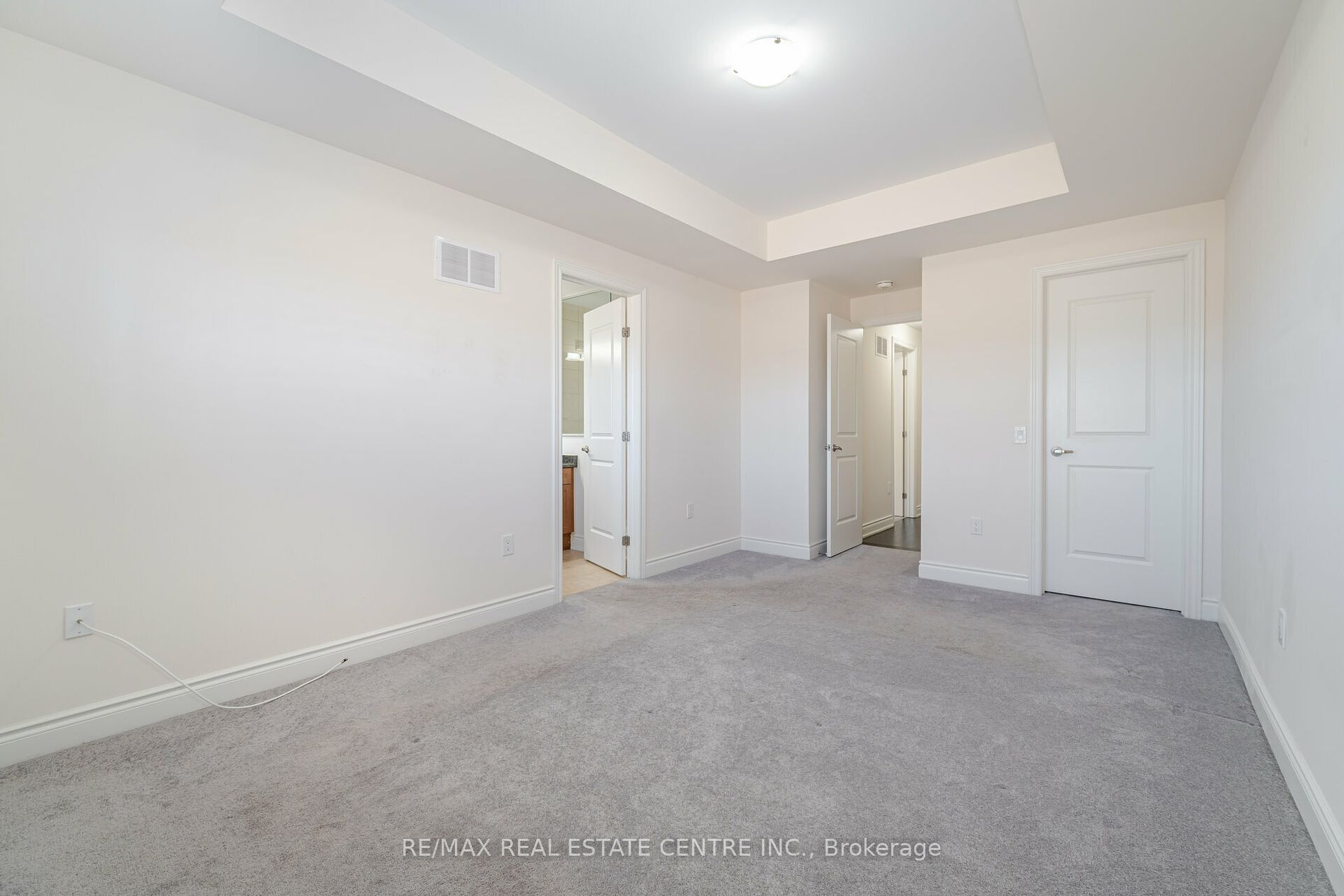 84 Heming Trail