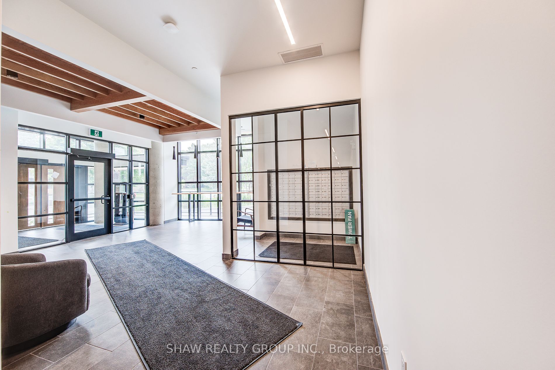 312 Erb Street W, #418