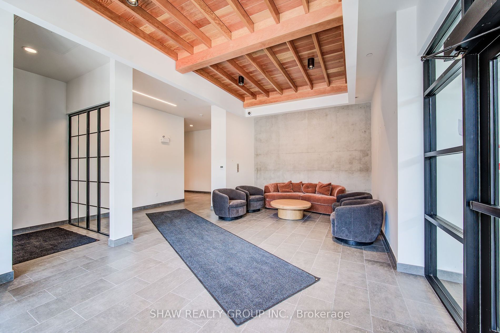 312 Erb Street W, #418