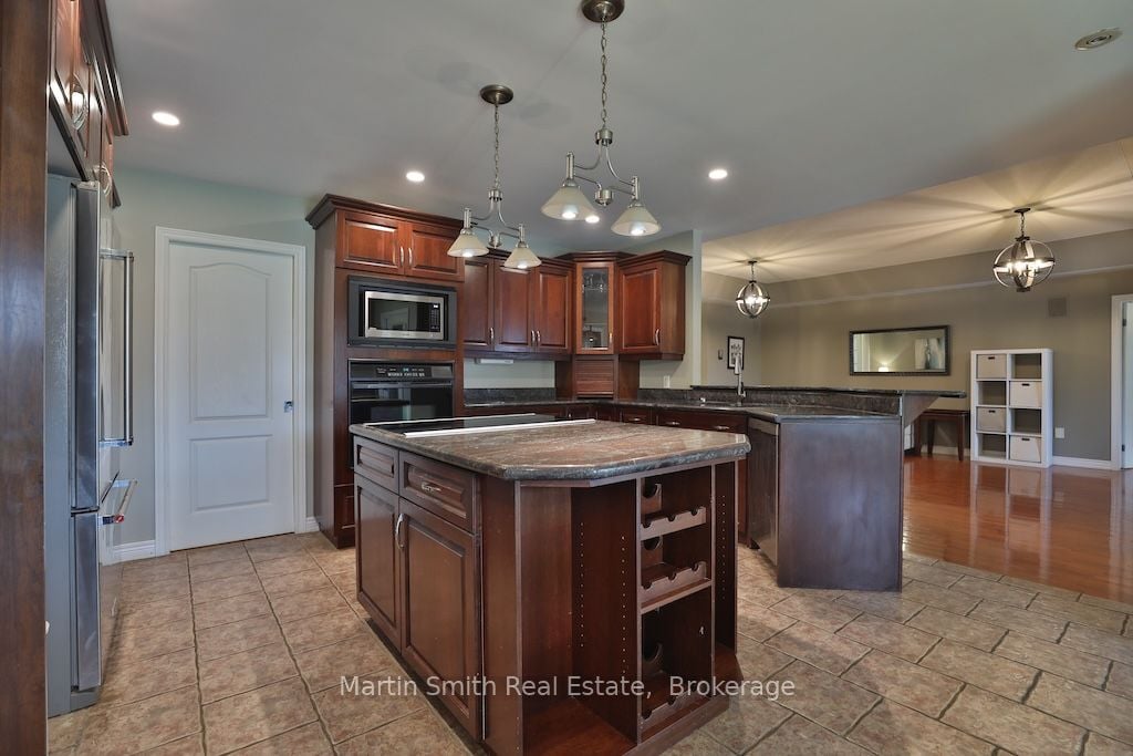 4531 Weaver Road