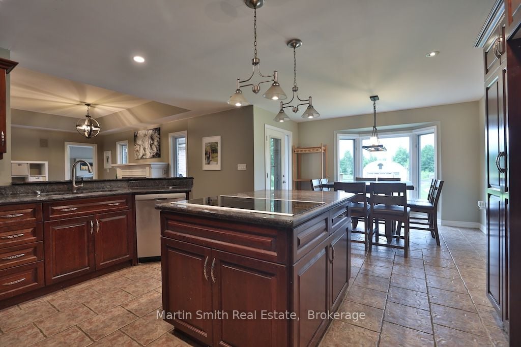 4531 Weaver Road