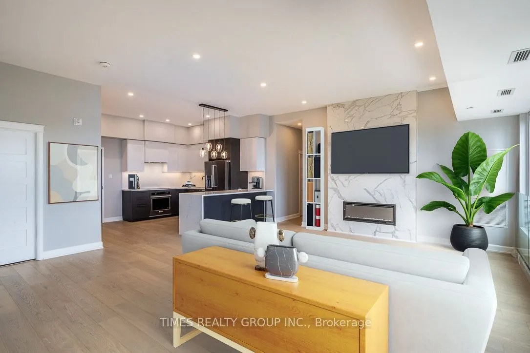 195 Hunter Street E, #903