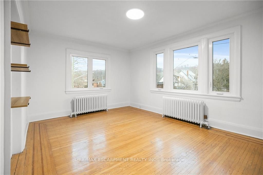 312 Aberdeen Avenue #1