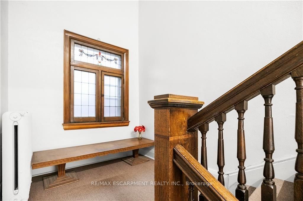 312 Aberdeen Avenue #1