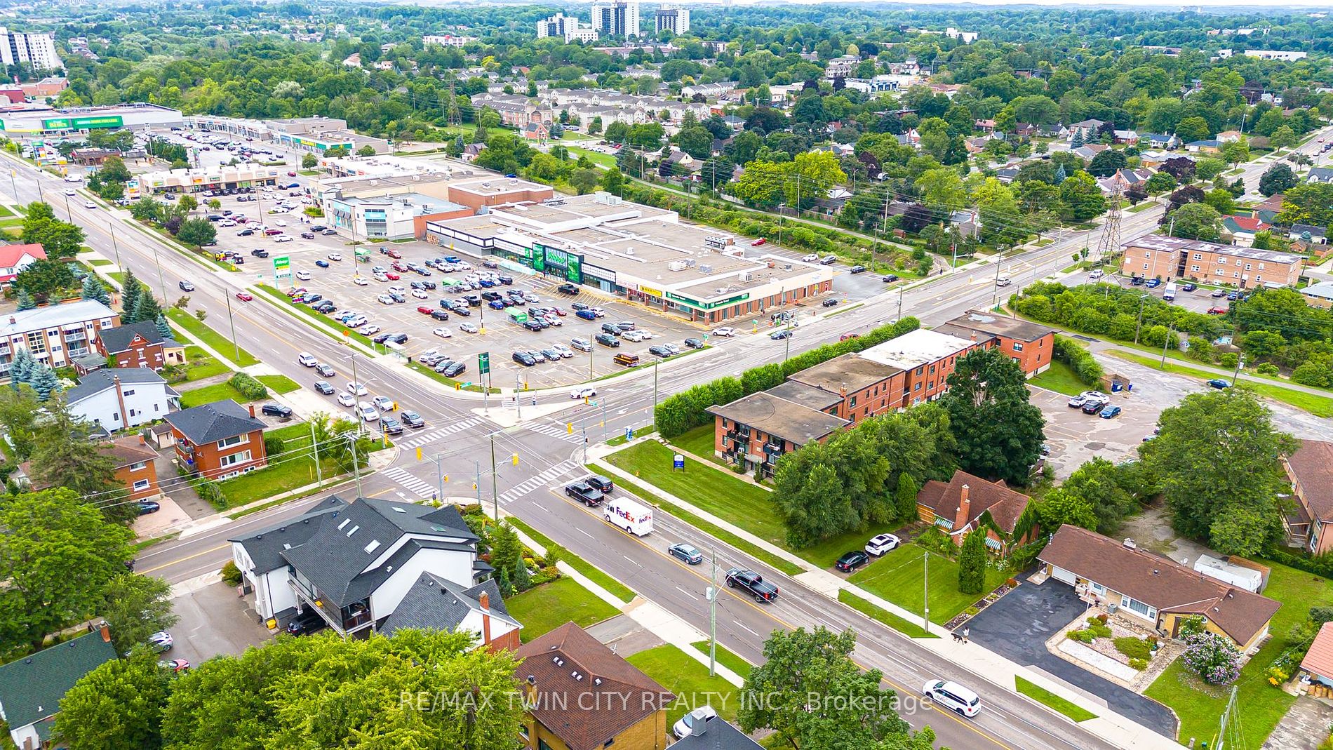 230 Highland Road W