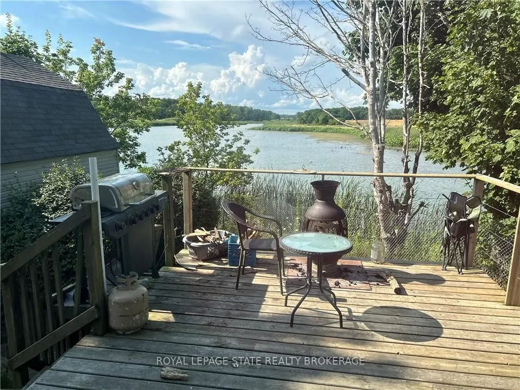 1407 LAKESHORE Road
