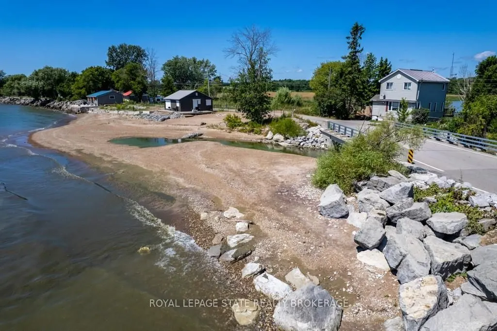 1407 LAKESHORE Road