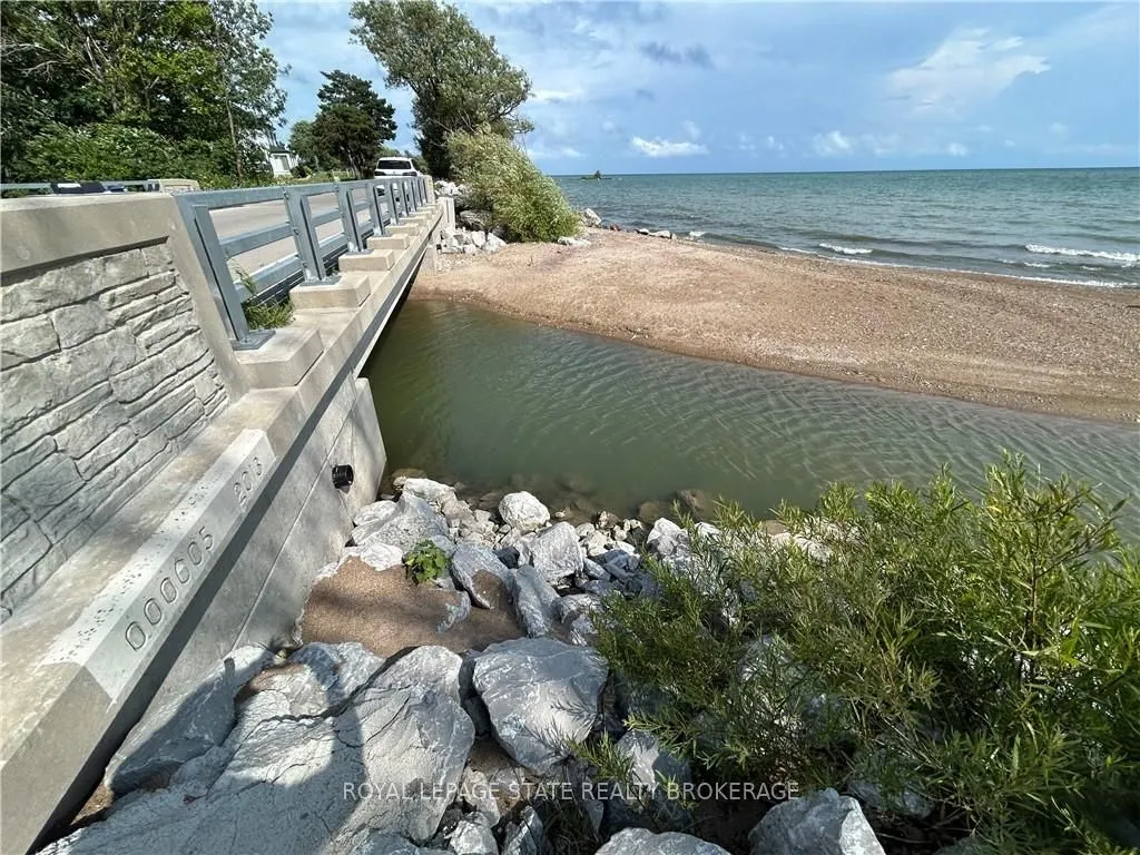 1407 LAKESHORE Road