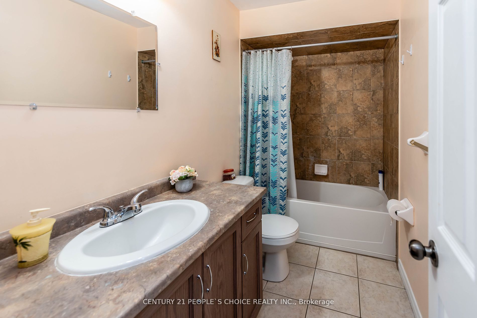 1540 Upper Gage Avenue, #7