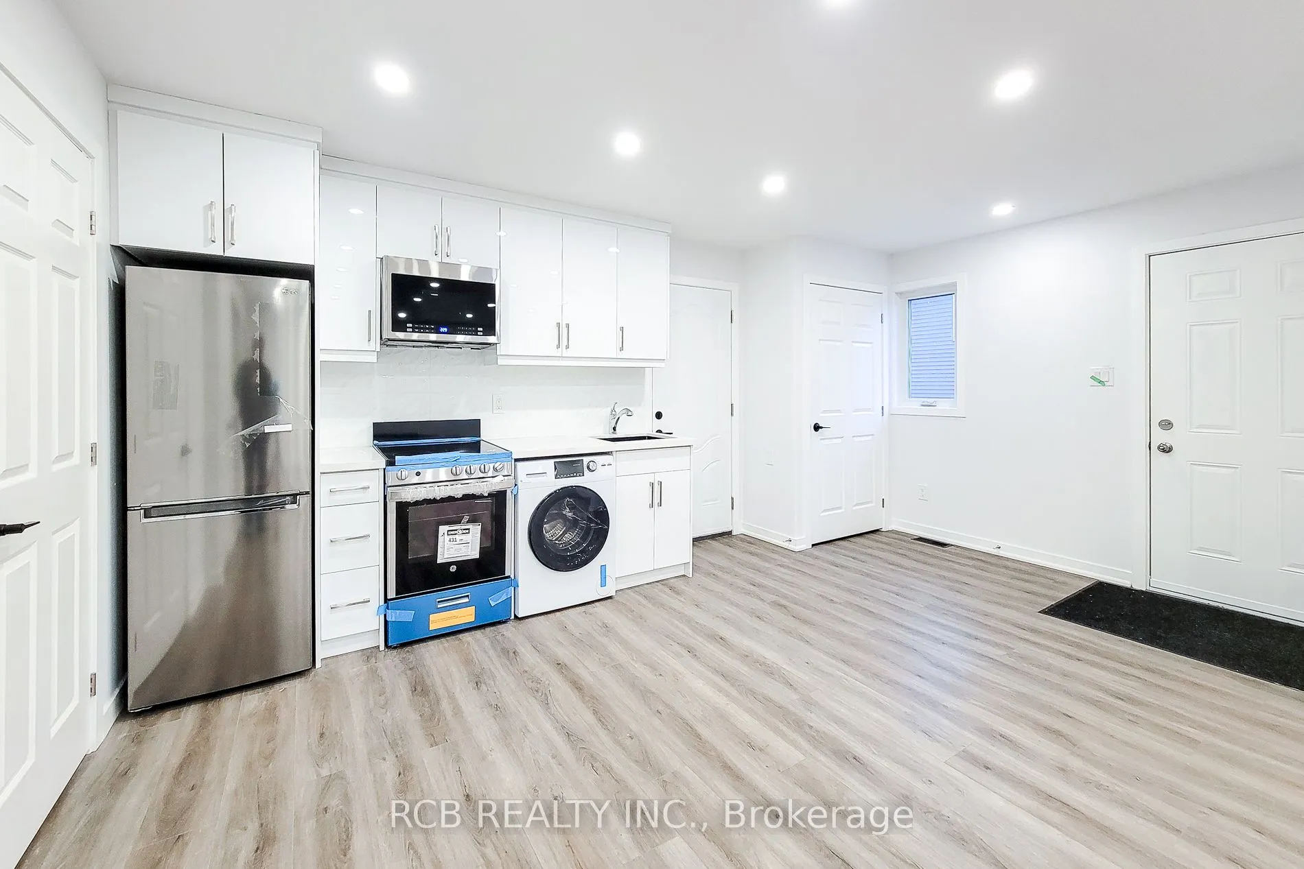 184 Beach Boulevard