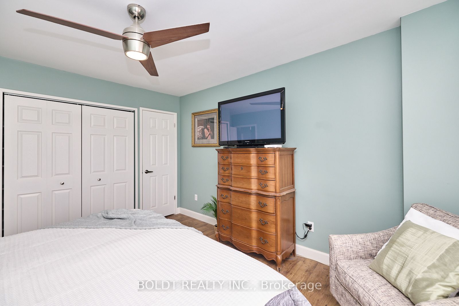 15 Towering Heights Boulevard #1204