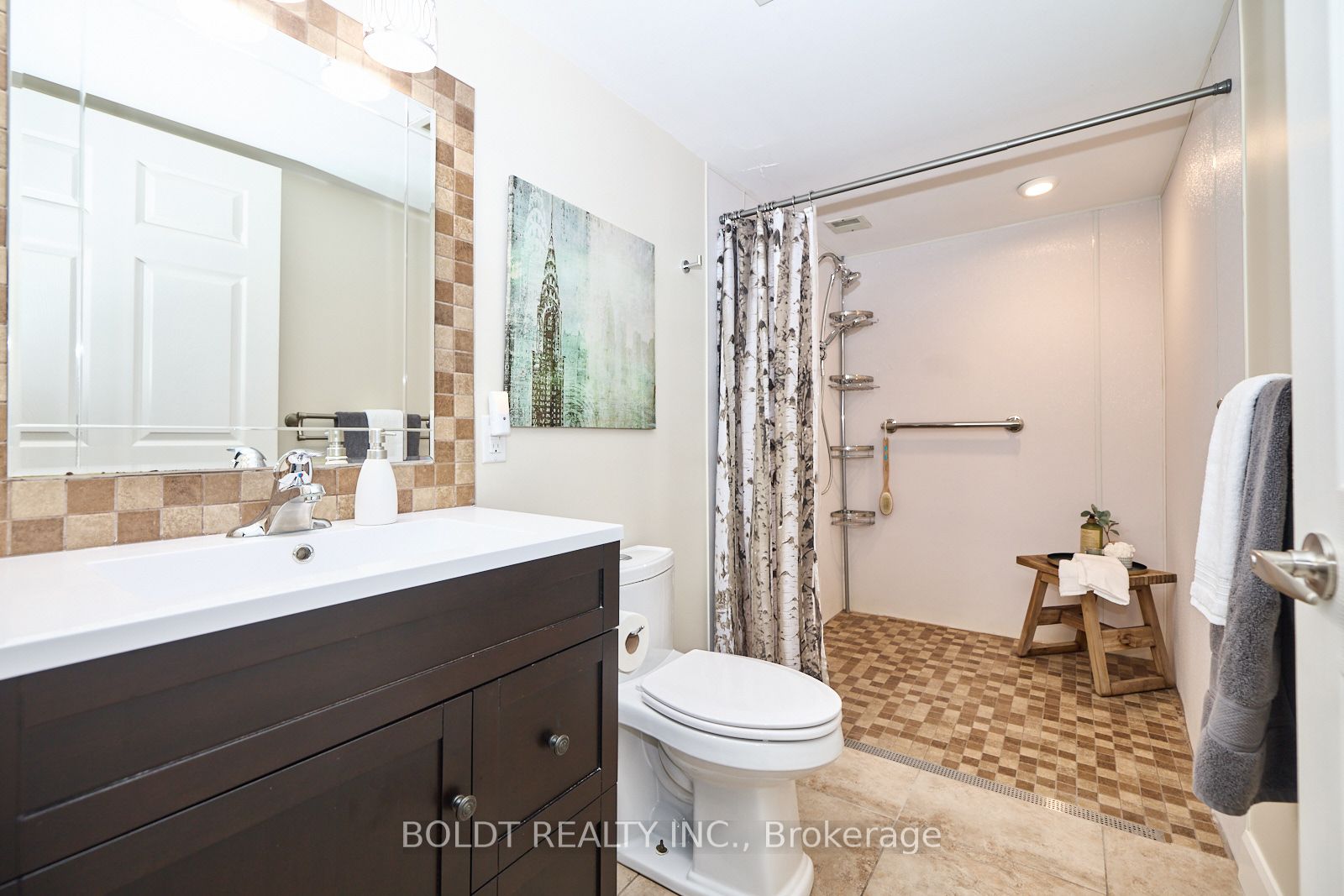 15 Towering Heights Boulevard #1204