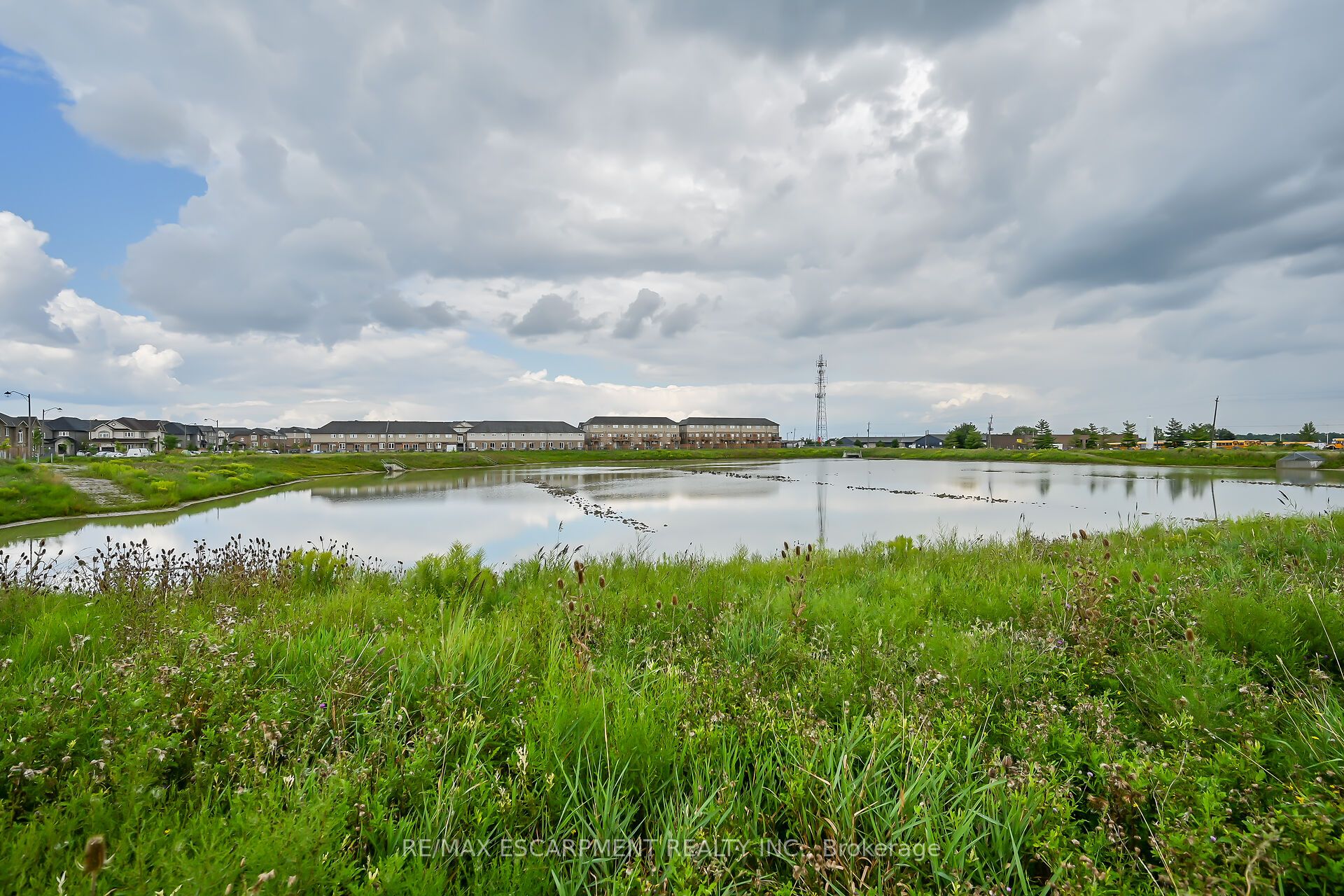 408 Dalgleish Trail