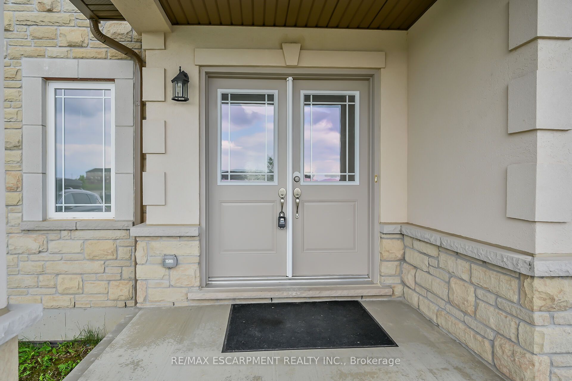 408 Dalgleish Trail