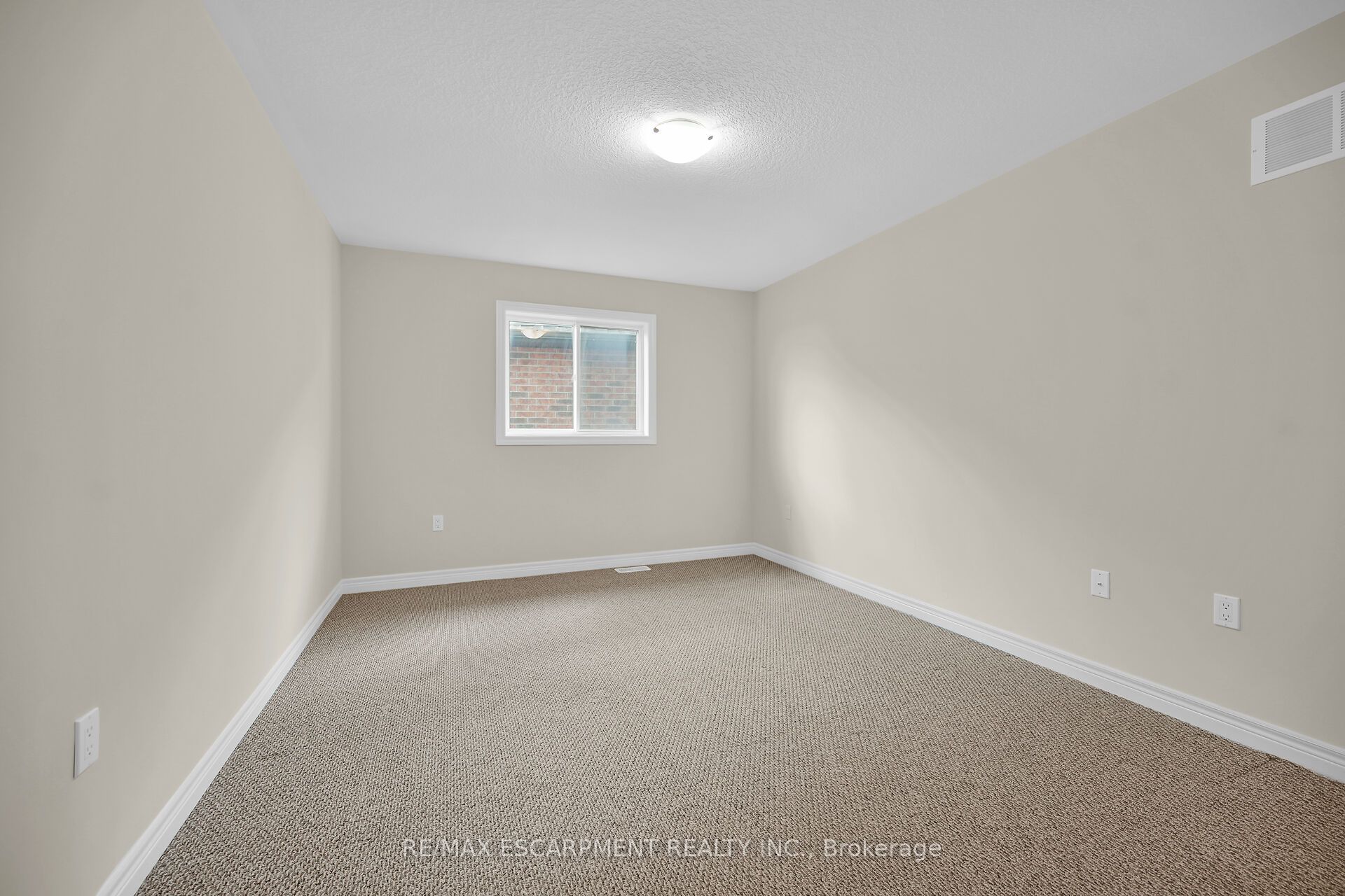 408 Dalgleish Trail