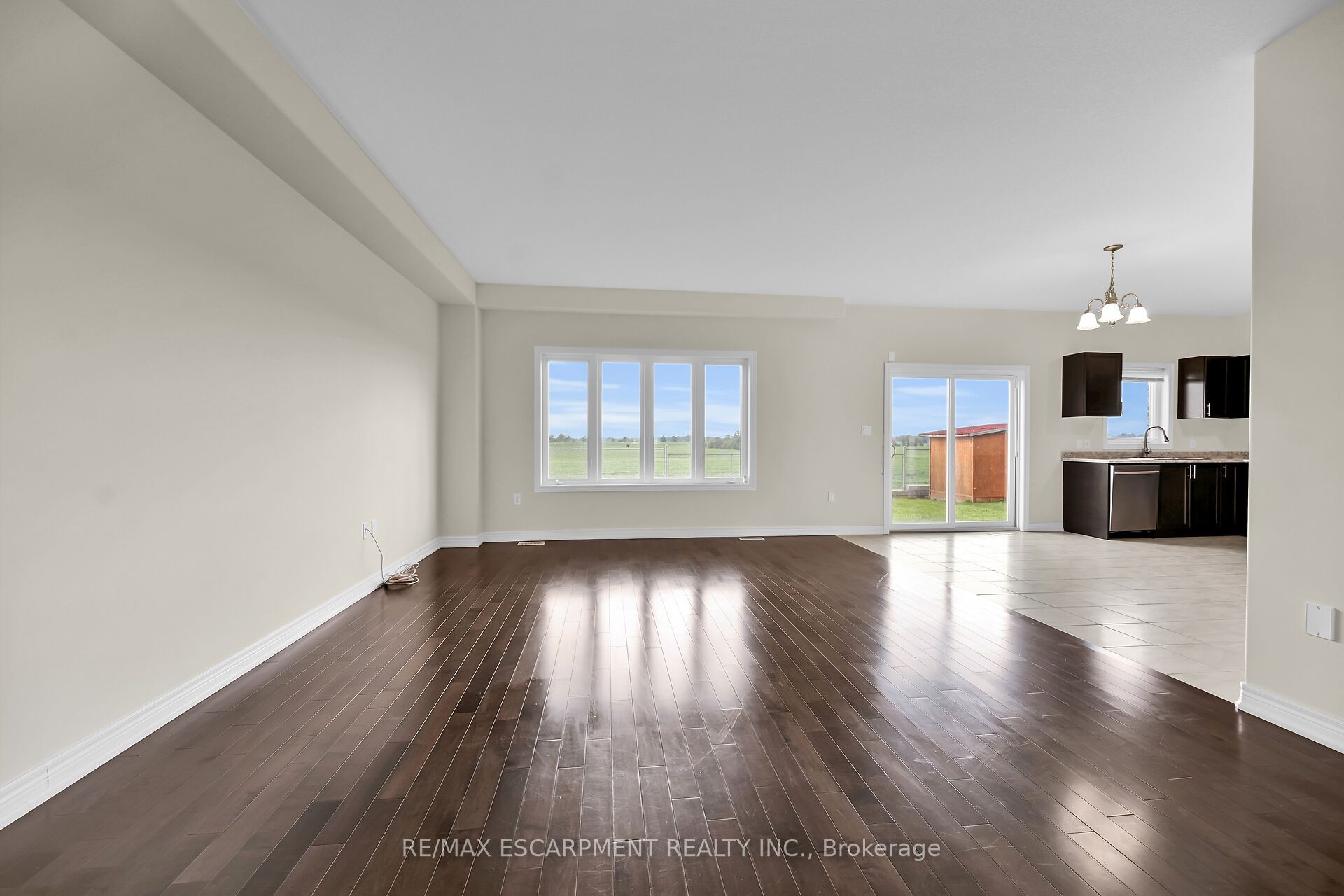 408 Dalgleish Trail