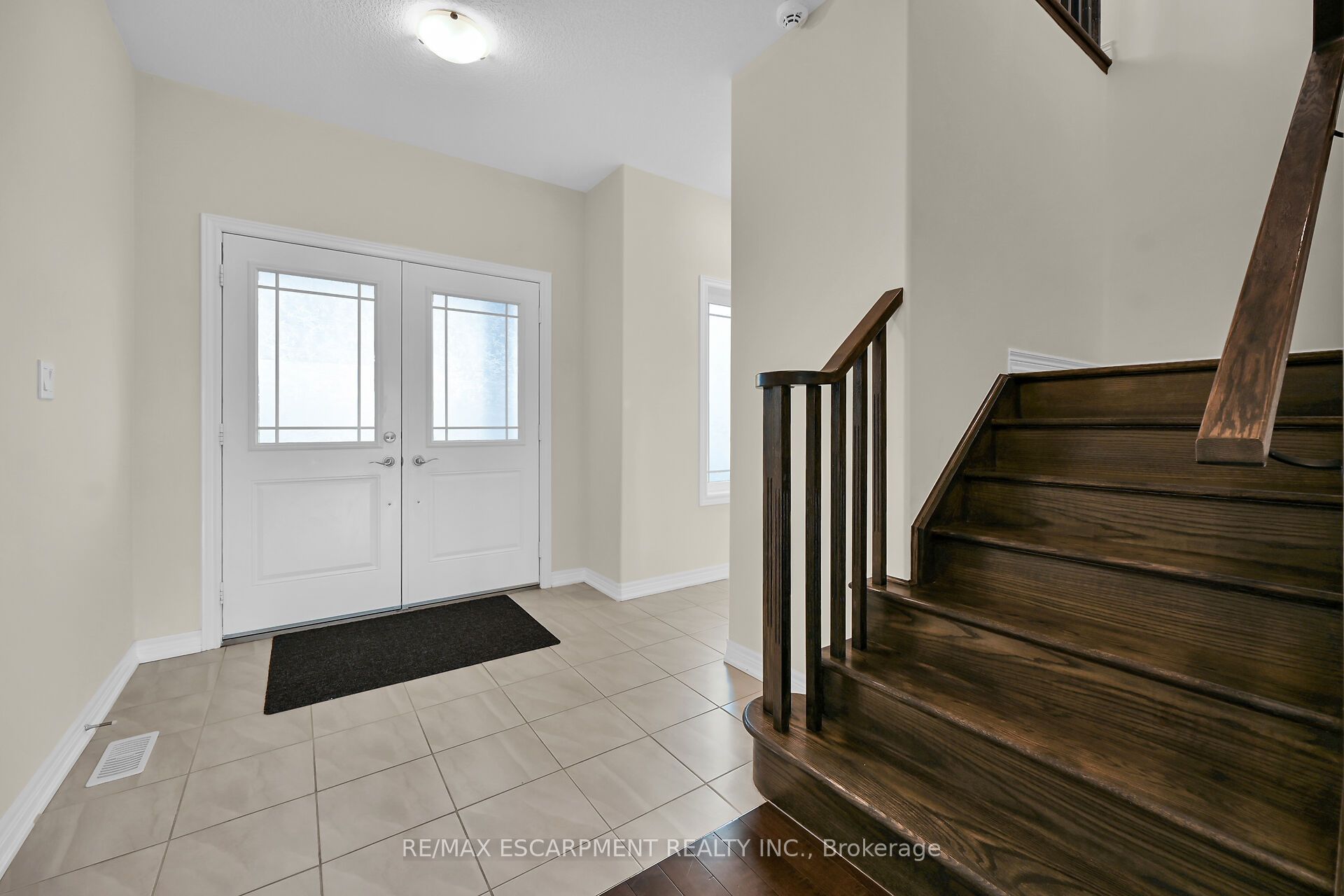408 Dalgleish Trail