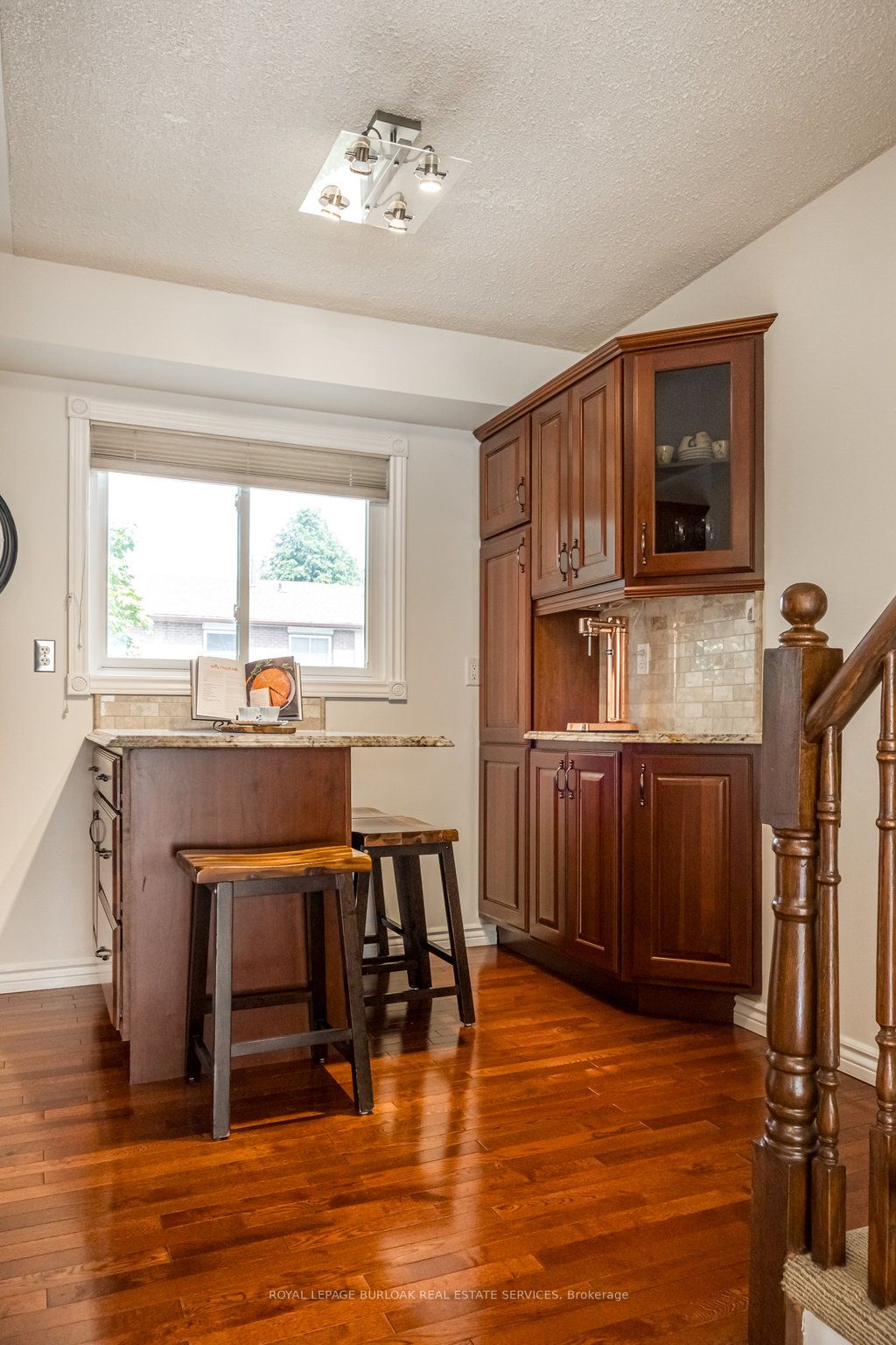 1155 Paramount Drive #22