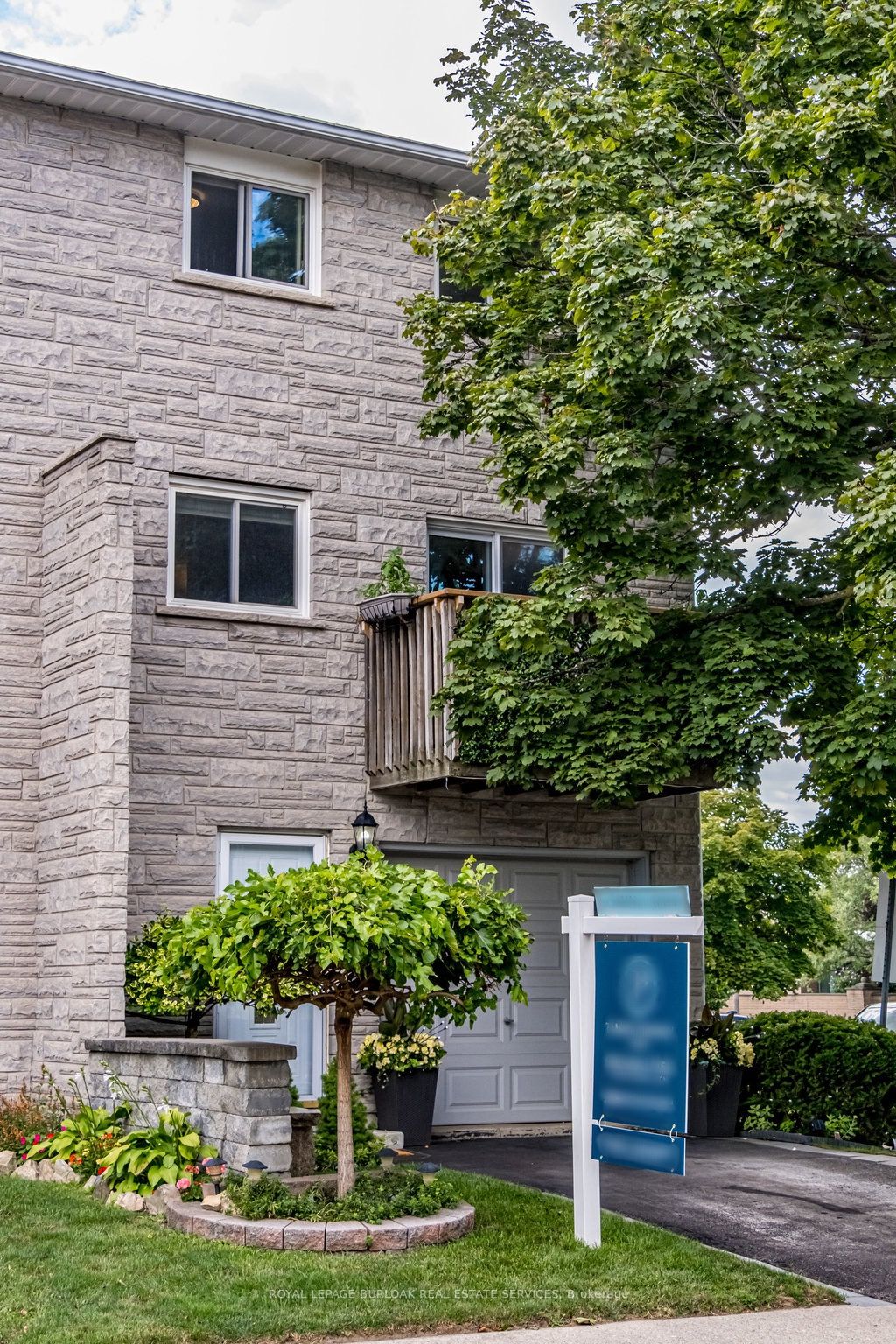 1155 Paramount Drive #22